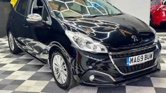 Used 2018 Peugeot 208 Signature Sky Hatchback | £7,500 (Fair price)