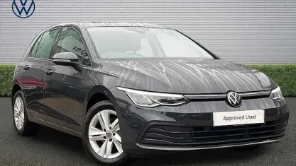 Used VW Golf VIII Life 131 HP (96 kW) 2024 Grey Hatchback