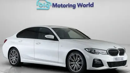 Używany BMW 320 M Sport 184 KM (135 kW) 2022 Biały Sedan/Limuzyna