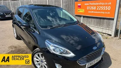 Used Ford Fiesta Titanium 125 HP (91 kW) 2020 Black Hatchback