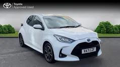 White Used 2022 Toyota Yaris Hybrid Design Hatchback | £16,245 (Super price)