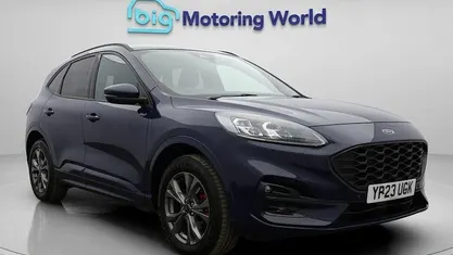 Usado Ford Kuga ST-Line 224 HP (164 kW) 2023 SUV