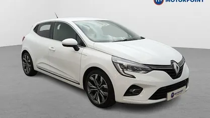Used Renault Clio V Version S 101 HP (74 kW) 2020 White Hatchback