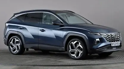 Second-hand Hyundai Tucson Ultimate 265 CP (194 kW) 2023 Albastru SUV