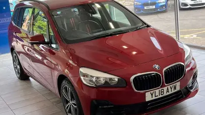 Begagnad BMW 218 Sport Line 150 HK (110 kW) 2021 Kombi
