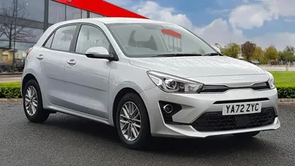 Used Kia Rio 101 HP (74 kW) 2022 Silver Hatchback