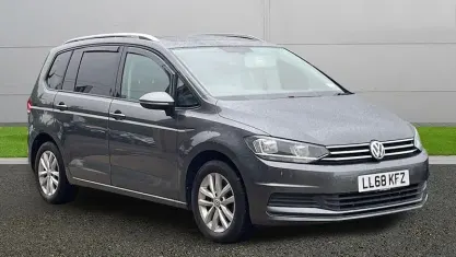Used VW Touran Family 116 HP (85 kW) 2018 Grey MPV
