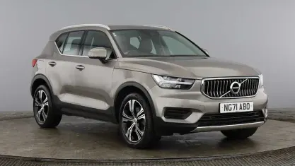 Used Volvo XC40 Inscription 262 HP (192 kW) 2021 SUV
