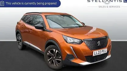 Used Peugeot 2008 Allure Premium 131 HP (96 kW) 2022 SUV