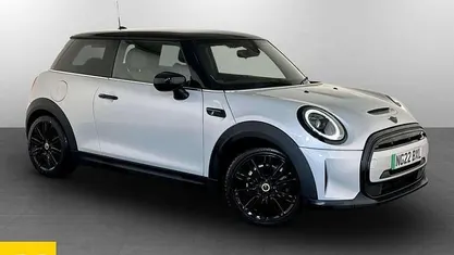 Used Mini Cooper Level 2 135 kW (184 HP) 2023 Hatchback