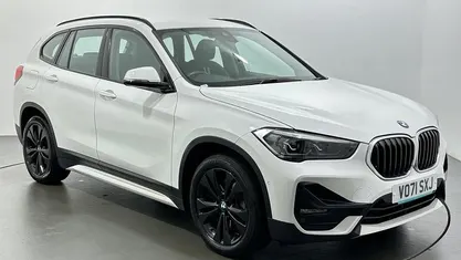 Used BMW X1 Sport Line 220 HP (161 kW) 2021 White SUV