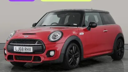 Używany Mini Cooper S Hatch 192 KM (141 kW) 2019 Czerwony Hatchback