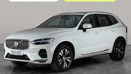 Used Volvo XC60 Inscription 340 HP (250 kW) 2021 White SUV