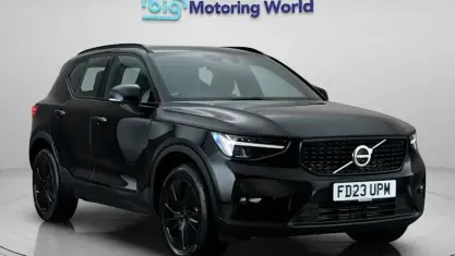 Used Volvo XC40 Plus 211 HP (155 kW) 2023 Black SUV