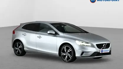 Used Volvo V40 R-Design Pro 152 HP (111 kW) 2018 Silver Hatchback