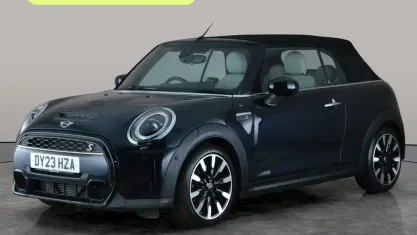 Usado Mini Cooper S Cabriolet Exclusive 178 HP (130 kW) 2022 Azul Cabrios