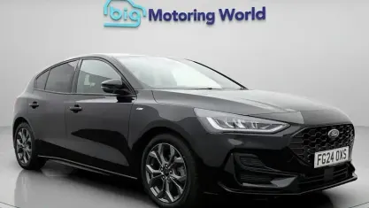 Used Ford Focus ST-Line 125 HP (91 kW) 2024 Black Hatchback