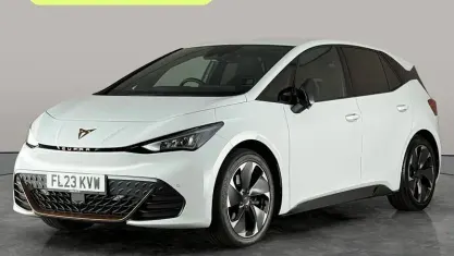 Begagnad Cupra Born e-Boost 169 kW (230 HK) 2023 Halvkombi