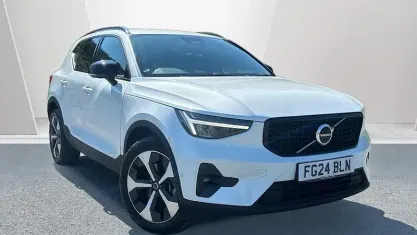 Used Volvo XC40 Plus 163 HP (119 kW) 2024 White SUV