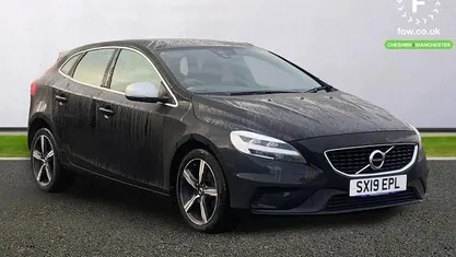 Black Used 2019 Volvo V40 R-Design Hatchback | £11,699 (Fair price)