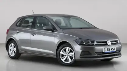 Used VW Polo SE 65 HP (47 kW) 2018 Grey Hatchback