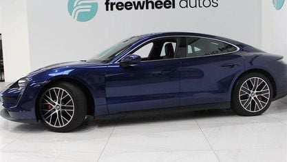 Używany Porsche Taycan 419 kW (571 KM) 2023 Sedan/Limuzyna