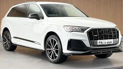 Used Audi Q7 Black Edition 231 HP (169 kW) 2020 White SUV