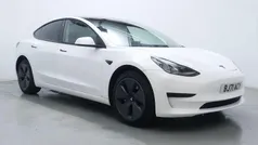 White Used 2021 Tesla Model 3 Standard Range Sedan | £17,000 (Fair price)
