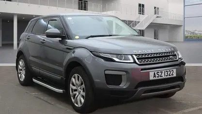 Used 2018 Land Rover Range Rover evoque SE Hatchback | £9,950 (Super price)