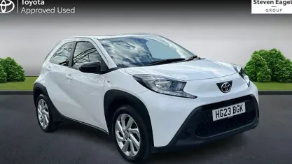 Used Toyota Aygo X PURE 72 HP (52 kW) 2025 SUV