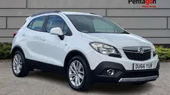 White Used 2016 Vauxhall Mokka SUV | £6,913 (Good price)