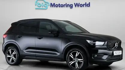 Used Volvo XC40 R-Design 163 HP (119 kW) 2021 Black SUV