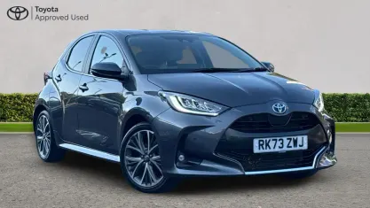Used Toyota Yaris 116 HP (85 kW) 2024 Decuma grey Hatchback