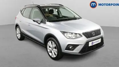 Used Seat Arona SE Technology 95 HP (69 kW) 2019 Silver SUV