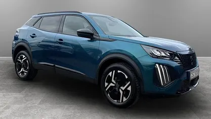Used Peugeot 2008 Allure 101 HP (74 kW) 2024 SUV
