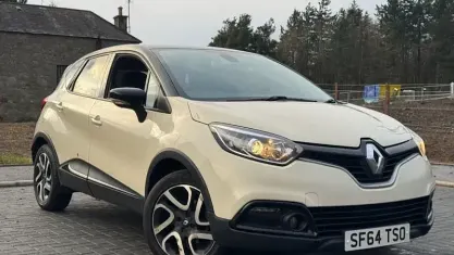 Used Renault Captur Dynamique 90 HP (66 kW) 2014 White SUV