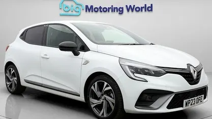 Used Renault Clio V RS Line 90 HP (66 kW) 2023 Hatchback