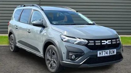 Used Dacia Jogger Expression 141 HP (103 kW) 2024 Grey MPV