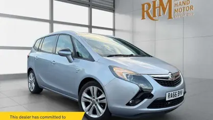 Used Vauxhall Zafira Tourer SRi 140 HP (102 kW) 2016 Silver MPV