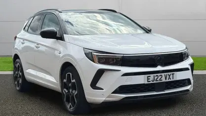 Gebraucht Vauxhall Grandland X Ultimate 131 PS (96 kW) 2024 SUV