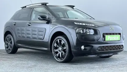 Used Citroën C4 Cactus Flair 100 HP (73 kW) 2016 Hatchback