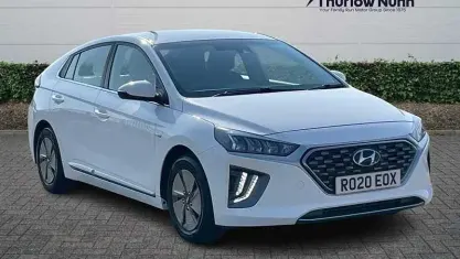 Used Hyundai Ioniq Premium 141 HP (103 kW) 2020 White Hatchback