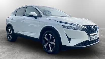 Used Nissan Qashqai N-Connecta 158 HP (116 kW) 2022 White SUV