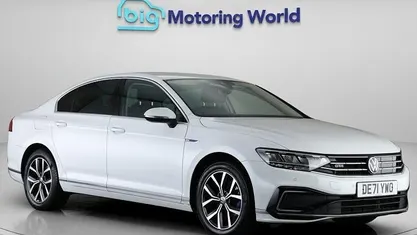 Used VW Passat GTE 218 HP (160 kW) 2021 White Sedan