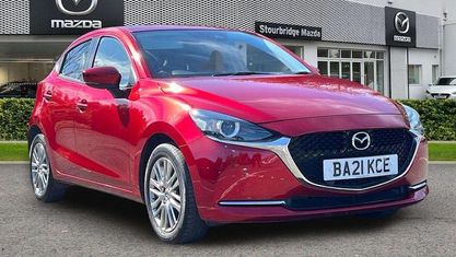 Begagnad Mazda 2 Inclusive 90 HK (66 kW) 2021 Röd Halvkombi