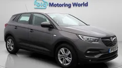 Used 2019 Vauxhall Grandland X S SUV | £9,500 (Fair price)