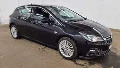 Black Used 2019 Vauxhall Astra Elite Hatchback | £9,295 (Fair price)