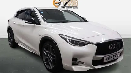 Used Infiniti Q30 Sport Tech 170 HP (125 kW) 2017 Hatchback