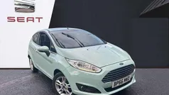 Green Used 2017 Ford Fiesta Zetec Hatchback | £5,680 (Fair price)