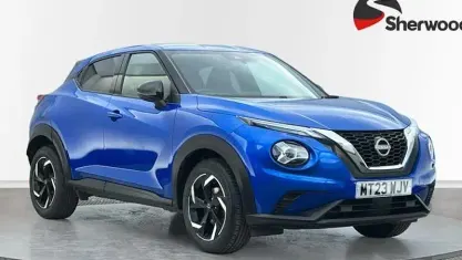 Used Nissan Juke N-Connecta 114 HP (83 kW) 2023 Blue SUV